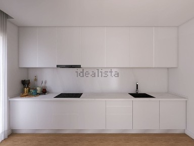 Apartamento T3 à venda na Rua do Fundador Dom Álvaro Abranches e Noronha
