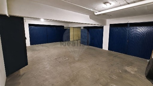 Apartamento T3 à venda na Rua do Sacramento