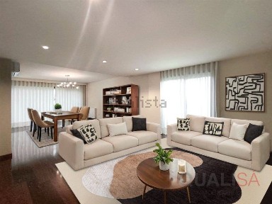 Apartamento T4 à venda na Rua Engenheiro Afonso José Fonseca, 62