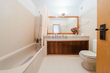 Apartamento T3 à venda na São Bernardino