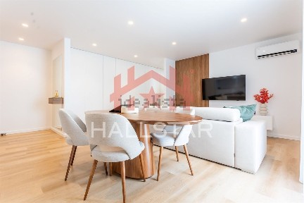 Apartamento T1 à venda na Rua do Pinhal Manso, 213