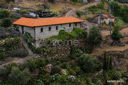 Quinta à venda em Em222-1