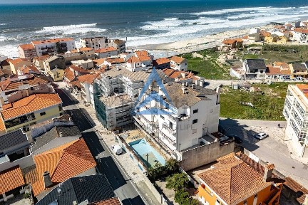 Apartamento T2 à venda em Coimbrão