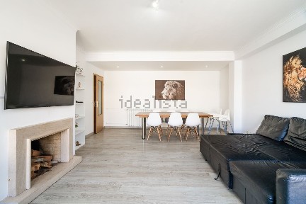 Marinha Grande, Cidade, Rua Luis de Camões, 45
