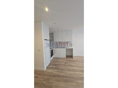 Apartamento T1 à venda na Rua de Santo António