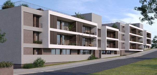 Apartamento T3 à venda na Rua Duque de Loulé, 17