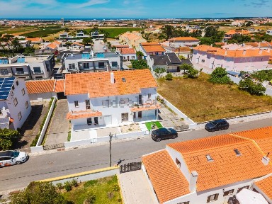 Apartamento T2 à venda na Bufarda - Ribafria