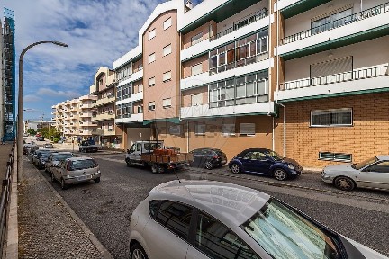 Apartamento T2 à venda na Rua dos Costas s/n