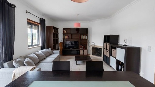 Apartamento T3 à venda na Rua a, 1