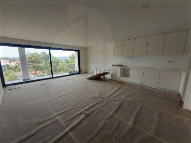Apartamento T3 à venda na Travessa da Fafôa