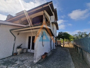 Moradia independente à venda em São Miguel de Souto