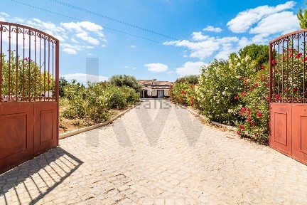 Quinta à venda na Rua do Convento de Santo António