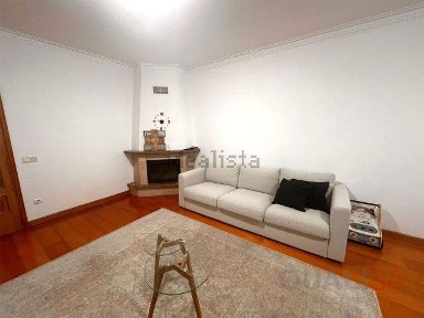 Apartamento T3 à venda na Rua dos Marmeleiros