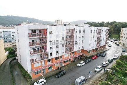 Apartamento T3 à venda na Rua da Misericórdia