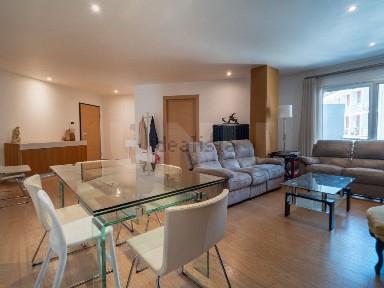 Apartamento T4 à venda na Rua São João de Deus