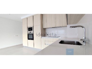 Apartamento T2 à venda na Rua Grupo Desportivo Os Nazarenos Sn