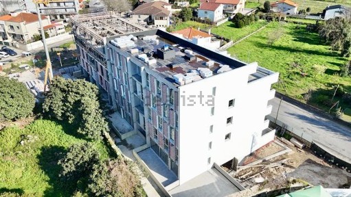 Apartamento T2 à venda na Rua da Cintura