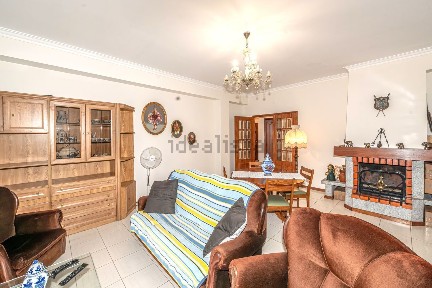 Apartamento T3 à venda na Rua de Santa Catarina, 8