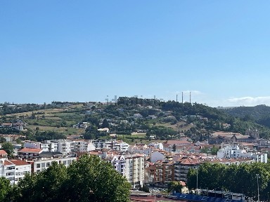 Apartamento T4 à venda na Rua da Liberdade, 22
