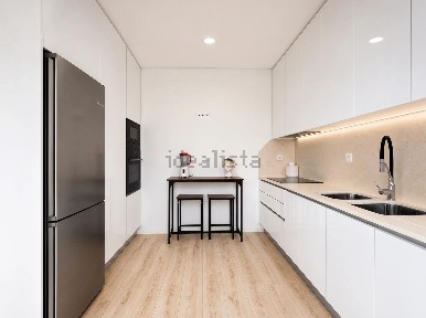 Duplex à venda na Rua Carlos Maria Pereira, 23