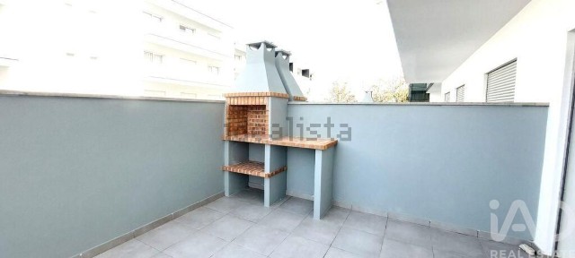 Apartamento T2 à venda em Marrazes e Barosa