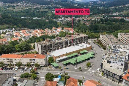 Apartamento T3 à venda na Travessa do Parque da Cidade s/n