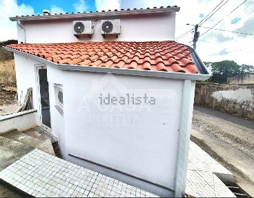 Moradia independente à venda em São João