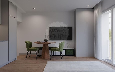 Apartamento T0 à venda na Rua Visconde de Pindela s/n