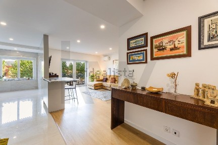 Apartamento T2 à venda na Rua José Maria Ottoni