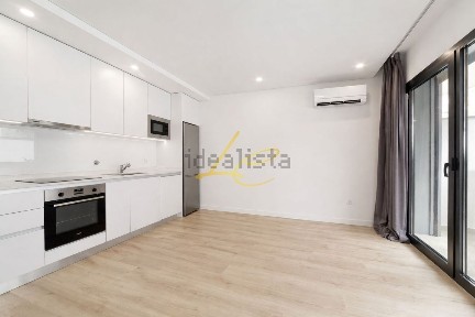Apartamento T2 à venda na Rua da Fábrica do Papel, 767