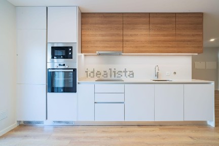 Apartamento T2 à venda na Rua Júlia da Costa Portela s/n