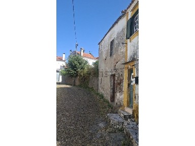 Moradia independente à venda em Sardoal