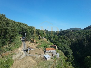Quinta à venda na Rua do Serrado
