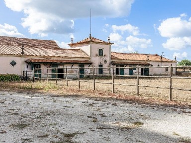 Solar à venda em Bajrro Mira Crasto
