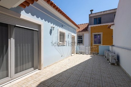 Moradia independente à venda em Vila Nova da Barquinha