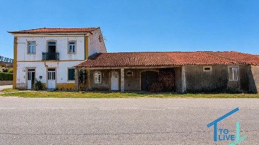 Quinta à venda em Casais e Alviobeira