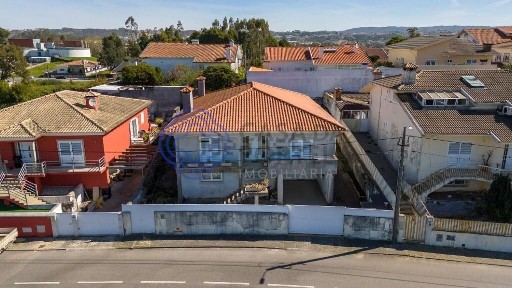 Moradia independente à venda em Fornos