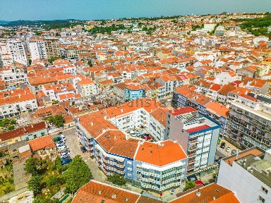 Apartamento T2 à venda na Rua Sargento Peixoto, 1