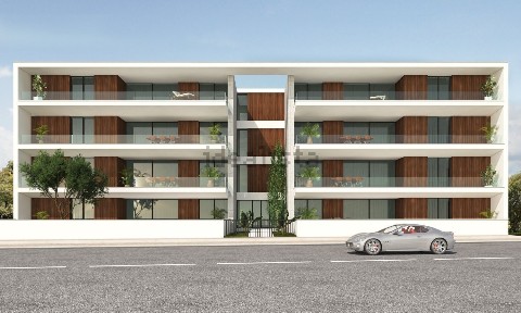 Apartamento T4 à venda na Rua do Comércio s/n