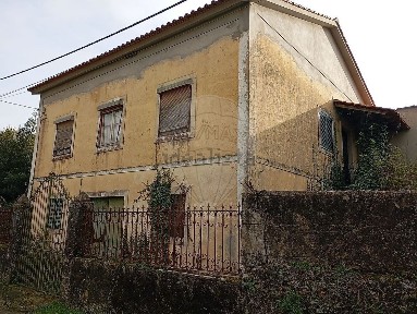 Moradia independente à venda em Sabacheira