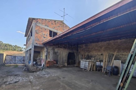 Moradia independente à venda em Amoreira da Gândara - Paredes do Bairro - Ancas