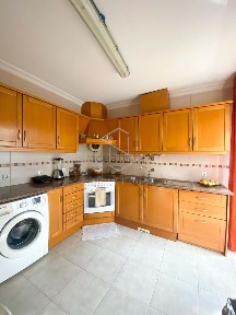 Apartamento T2 à venda na Rua Padre Inácio Lourenço, 1