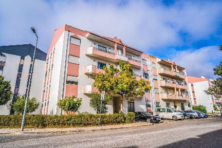 Apartamento T3 à venda na Rua de Badajoz, 4
