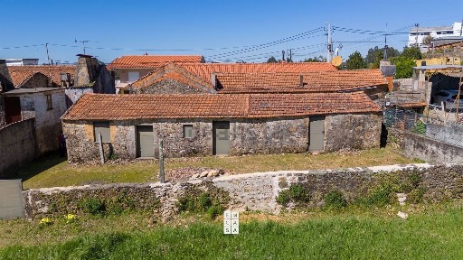 Moradia independente à venda em Pindelo