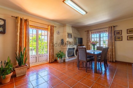 Recardães e Espinhel, Póvoa das Laceiras, 33