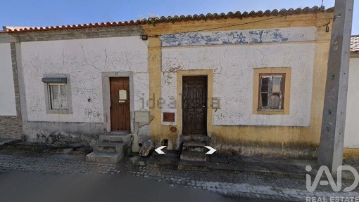 Moradia em banda à venda em São Miguel do Rio Torto e Rossio ao Sul do Tejo