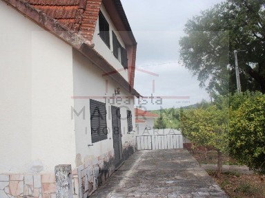 Moradia independente à venda em Arruda dos Pisões