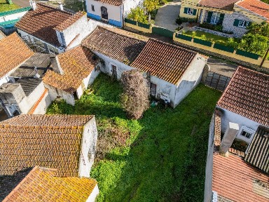Moradia geminada à venda em Rio Maior