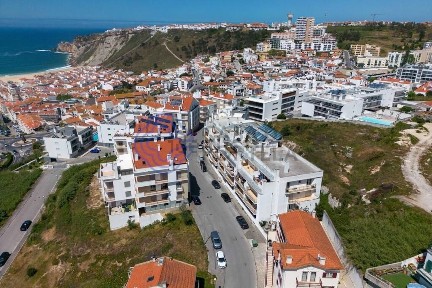 Apartamento T2 à venda na Rua Senhora da Vitória, 2