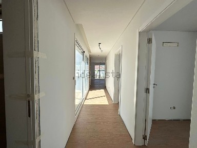 Moradia geminada à venda em Eixo e Eirol